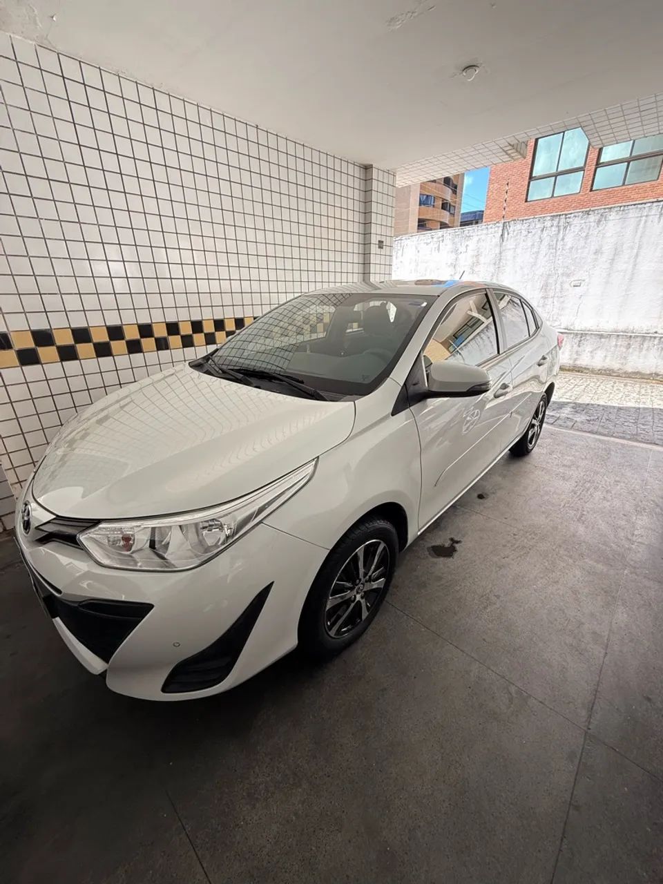 Toyota Yaris XL LIVE SEDAN 1.5 FLEX 16V 4P AUT. 2021