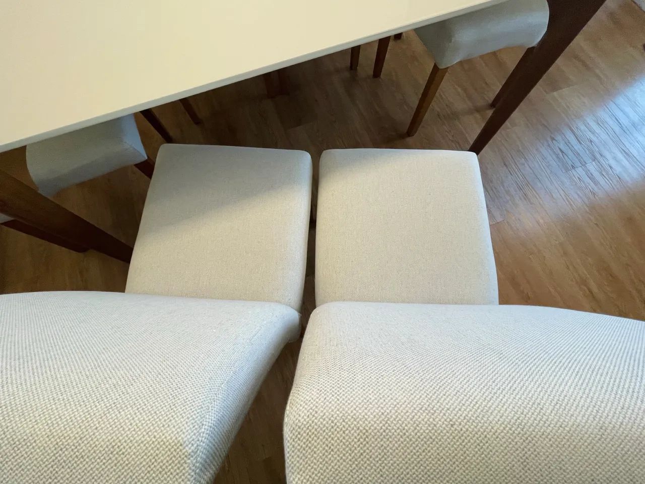 Mesa de jantar e 6 cadeiras  - Foto 3