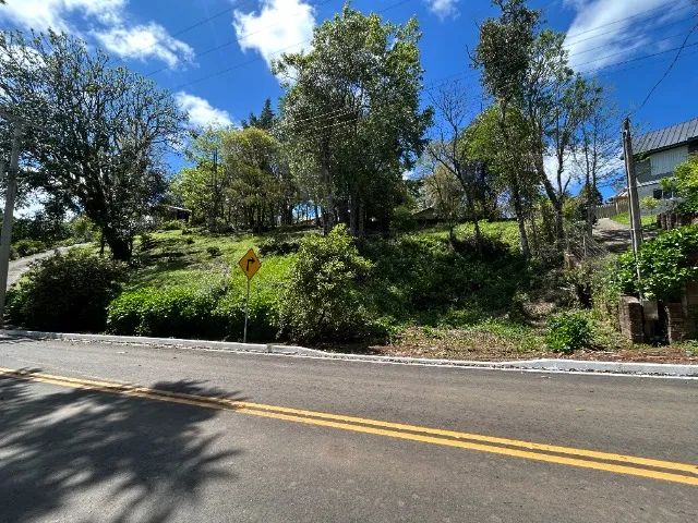Vende-se terreno com 840,00 m² em Gramado/RS - Loteamento Vale dos Pinheiros - Foto 2