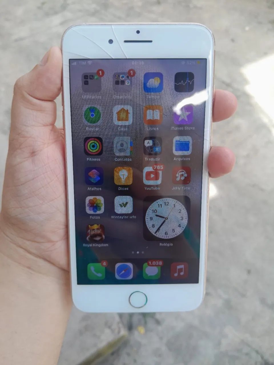 Vendo IPhone 8 Plus  - Foto 4