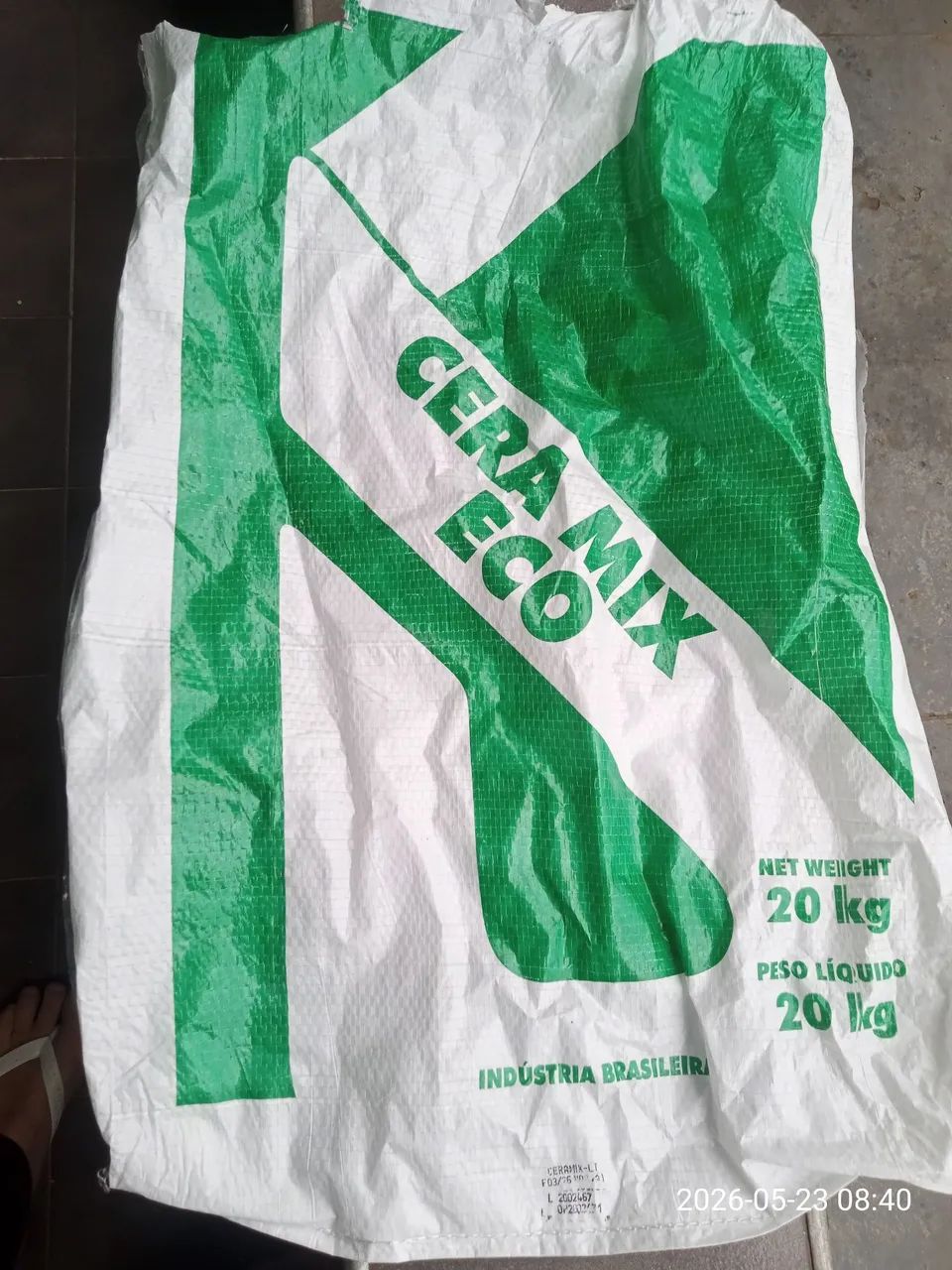Saco ráfia  para entulhos,  1,00 cada acima de 40 unidades 70x50 - Foto 2