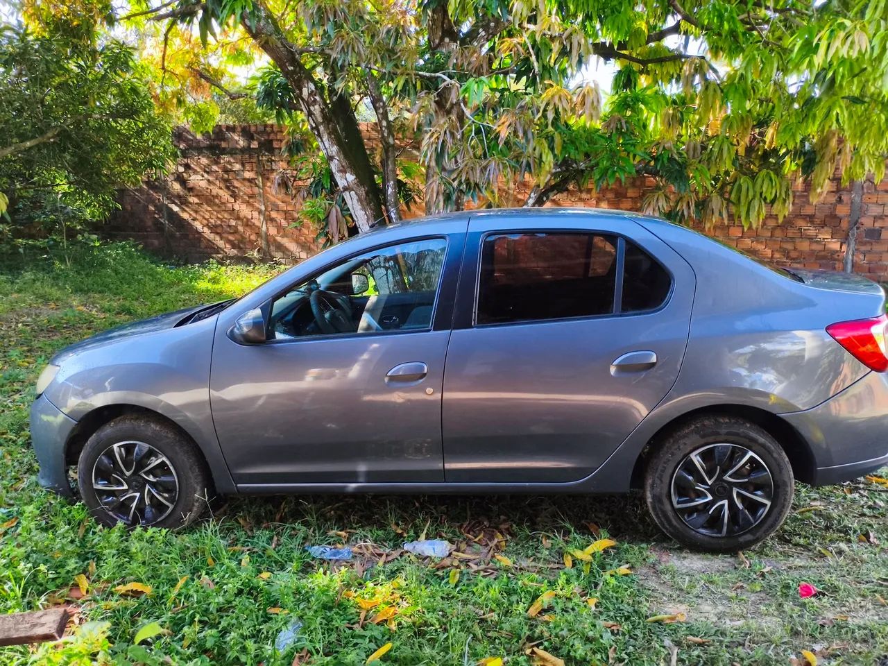 Renault Logan Expression Flex 1.0 12V 4P 2019 - Foto 3
