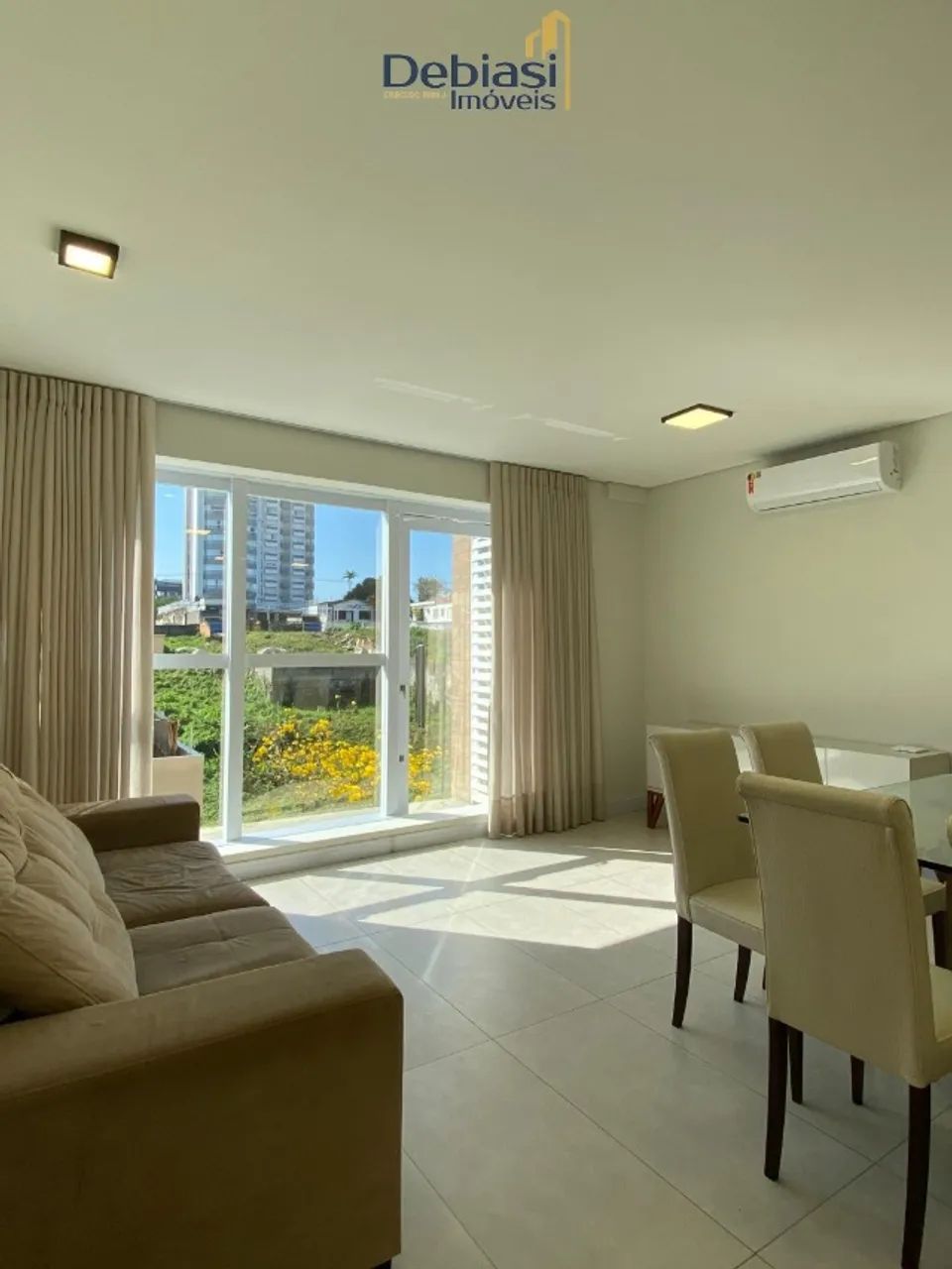 APARTAMENTO COM SUÍTE E SEMIMOBILIADO - CENTRO DE TUBARÃO/SC - Foto 2