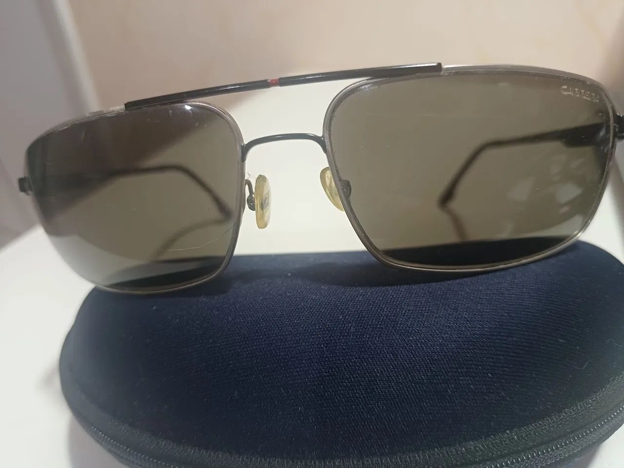 Oculos de sol PRADA e CARRERA - Foto 3
