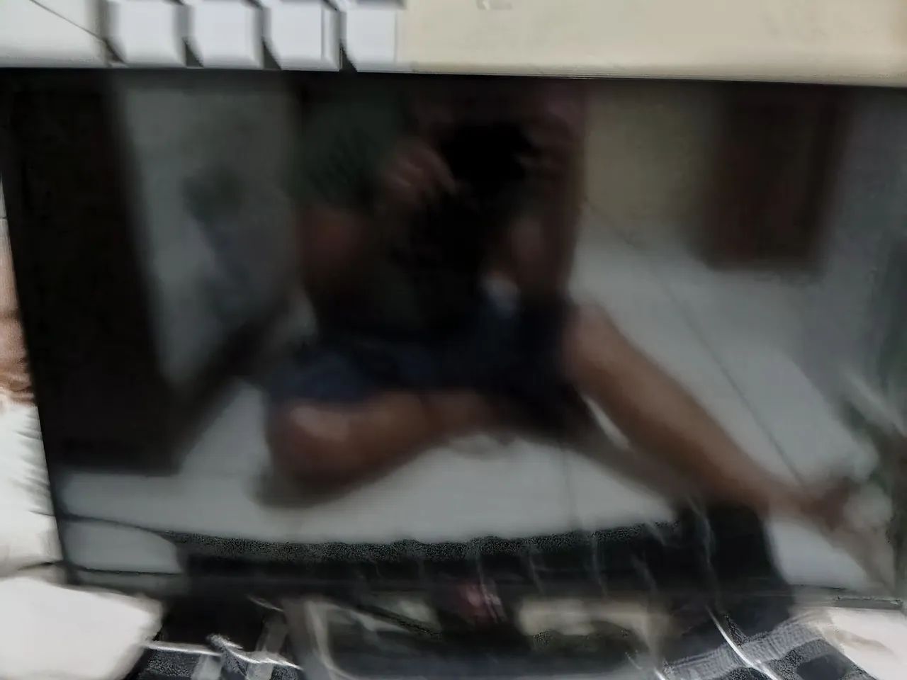 Televisão a cores - Foto 3