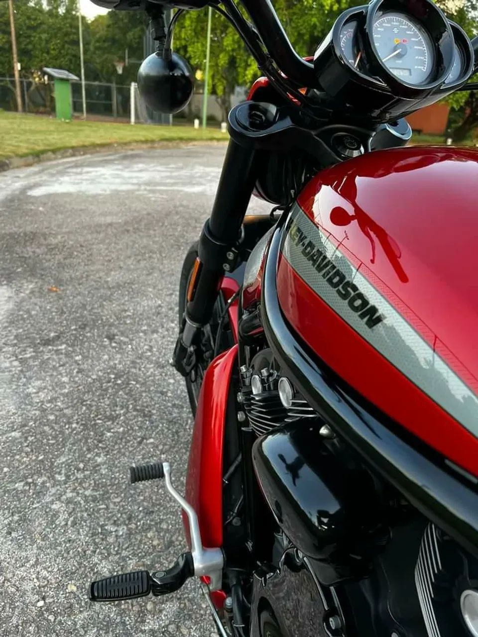Harley - Night Rod 2014 apenas 16.000 km - Foto 2