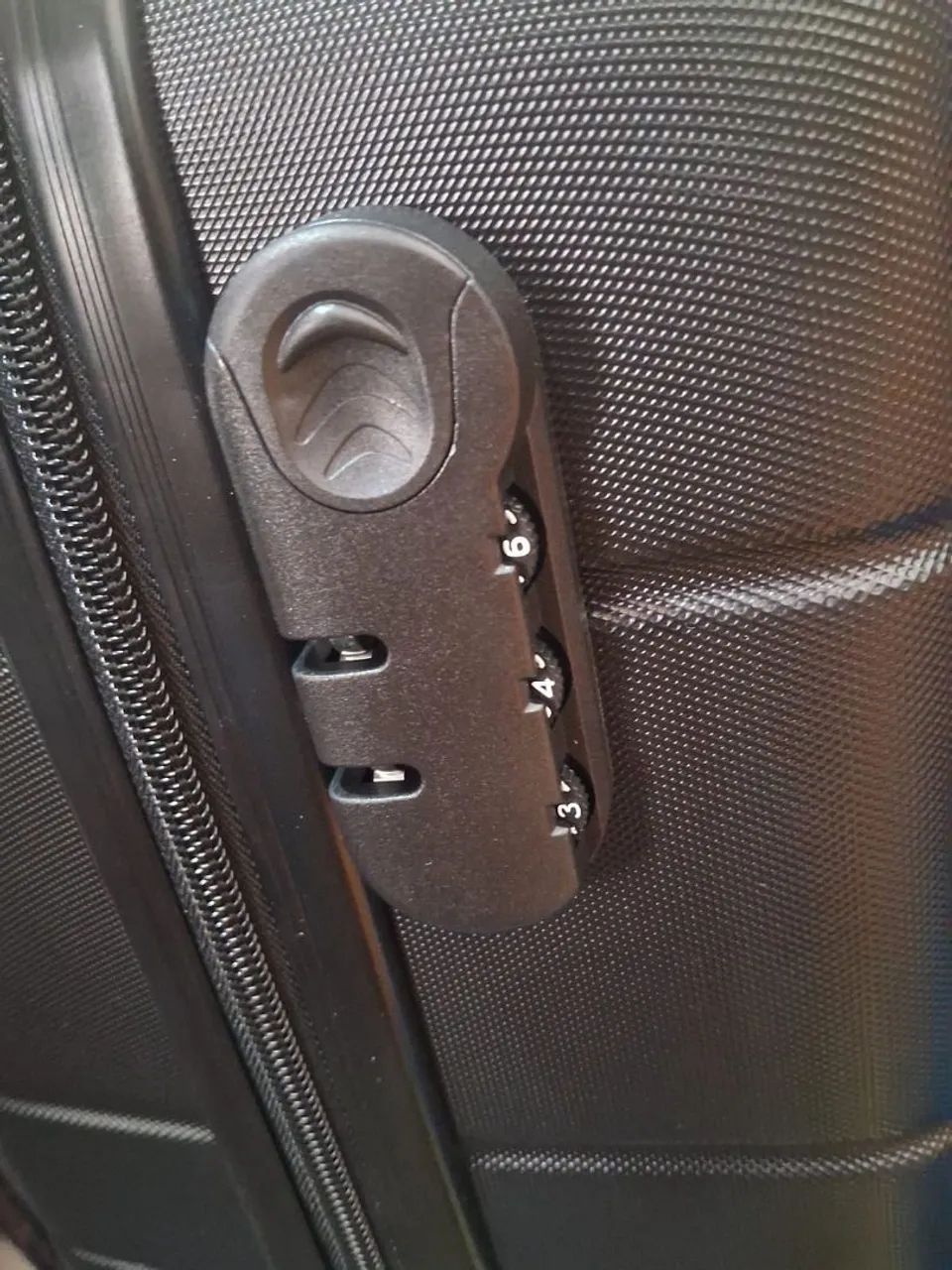 Mala em perfeito estado - Foto 4