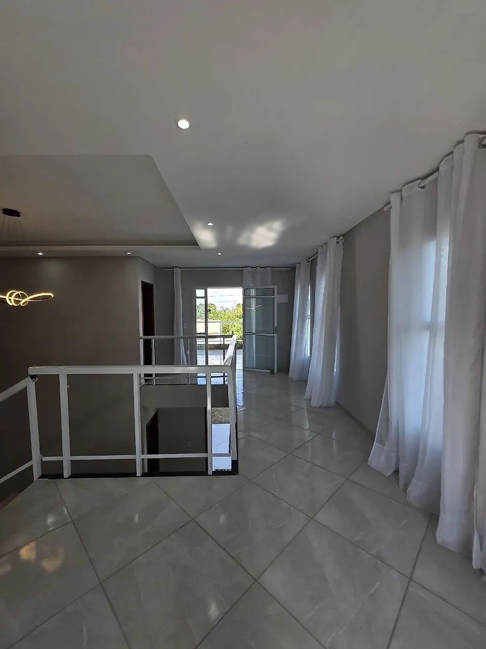 Sobrado residencial com dois Pavimento - Foto 2