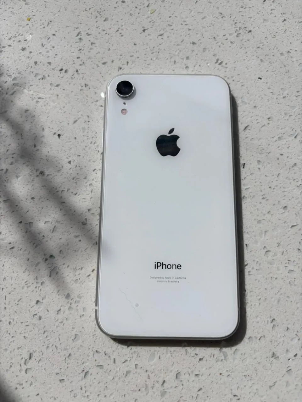 iPhone XR, 128 Gb, em ótimo estado, com NF (única dona) - Foto 3