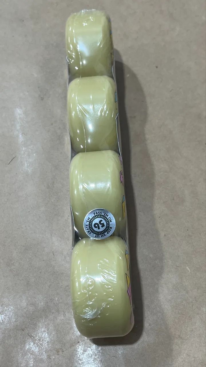 Roda Spitfire formula four 56mm - Foto 3