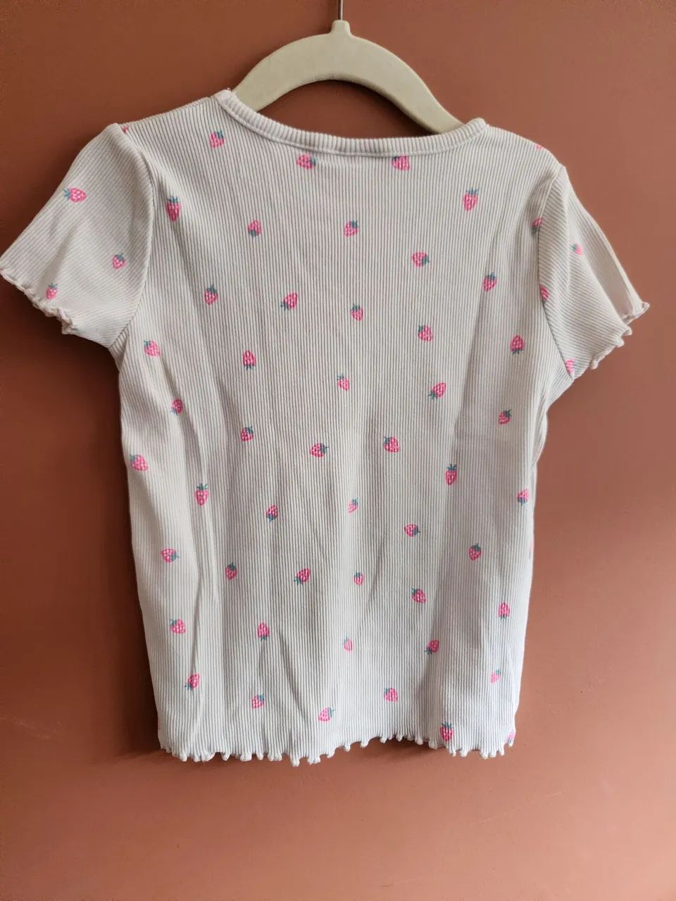 Blusa morangos Zara - Foto 2