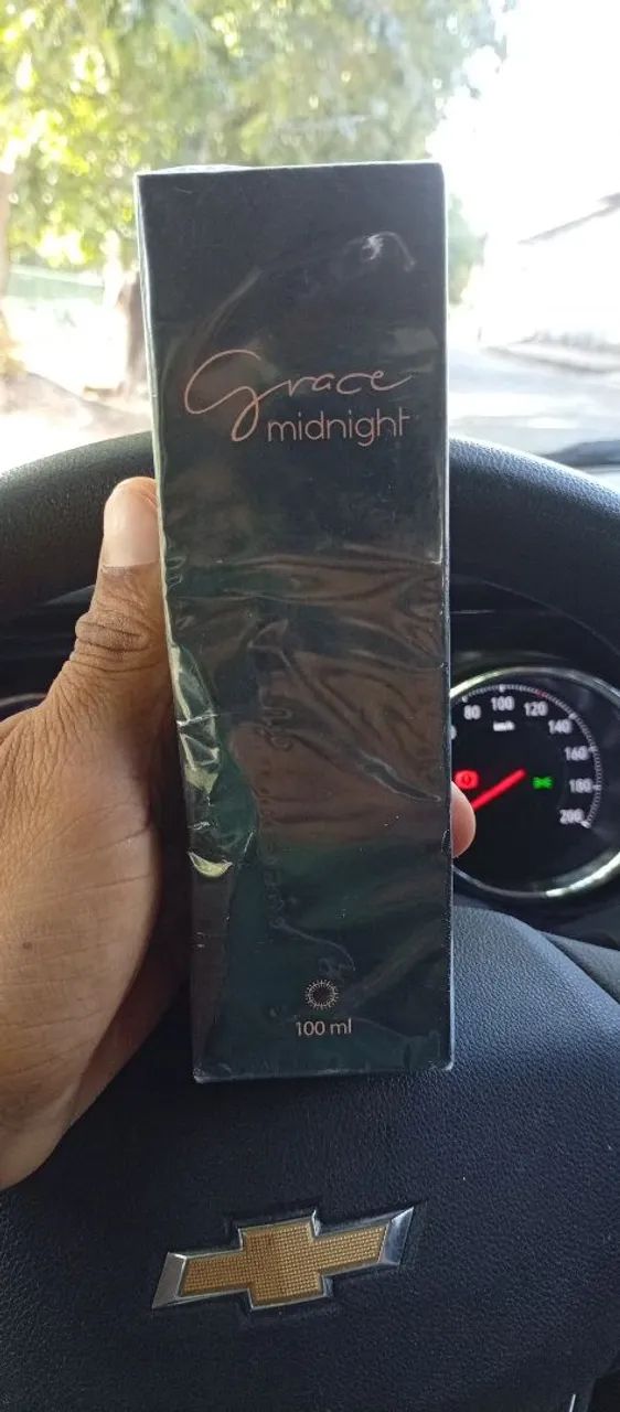 Perfume Grace midnight Hinode 