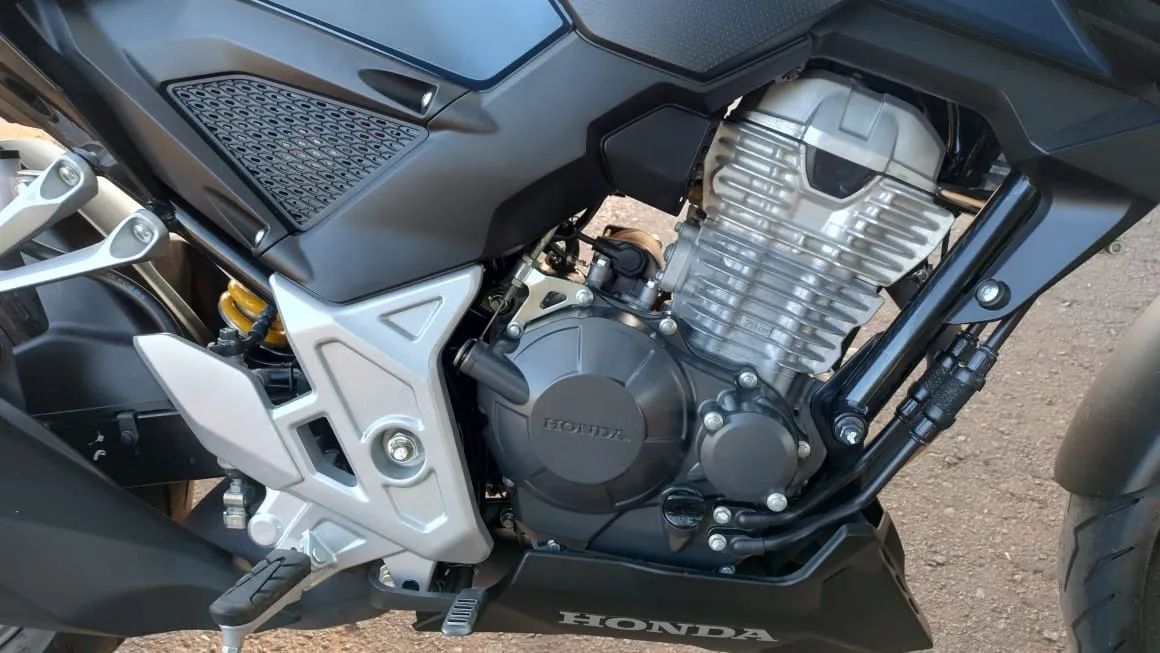 Vendo CB300f ABS  - Foto 5