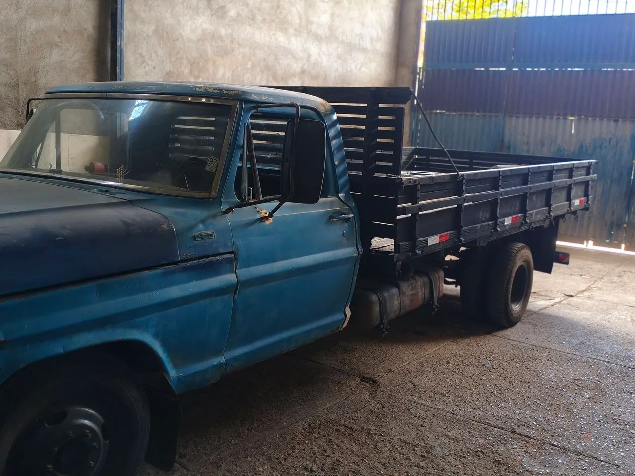 F 4.000 1979 modelo 80 - Foto 3