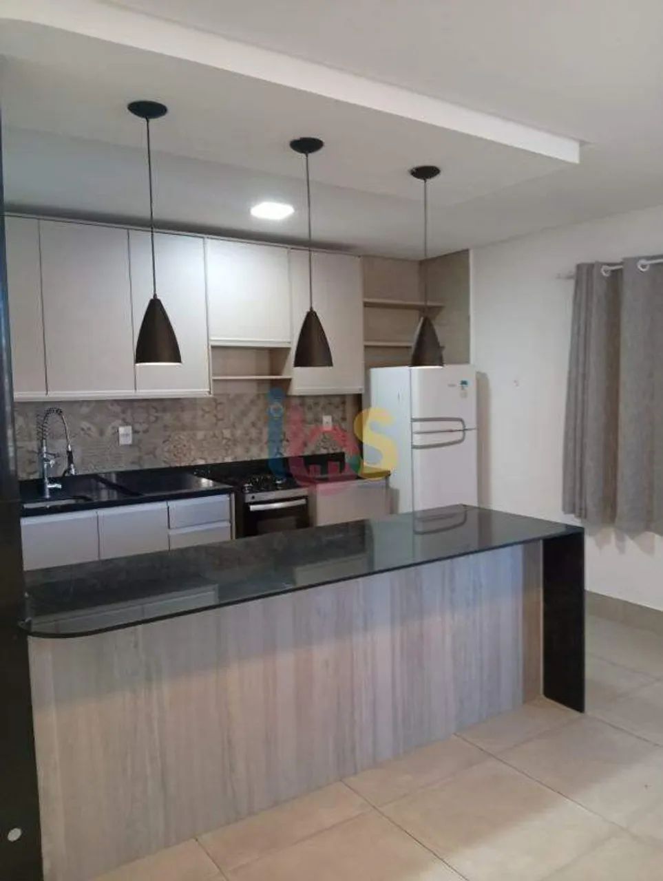 Alugo Apartamento Semi Mobiliado no Centro de Ilhéus