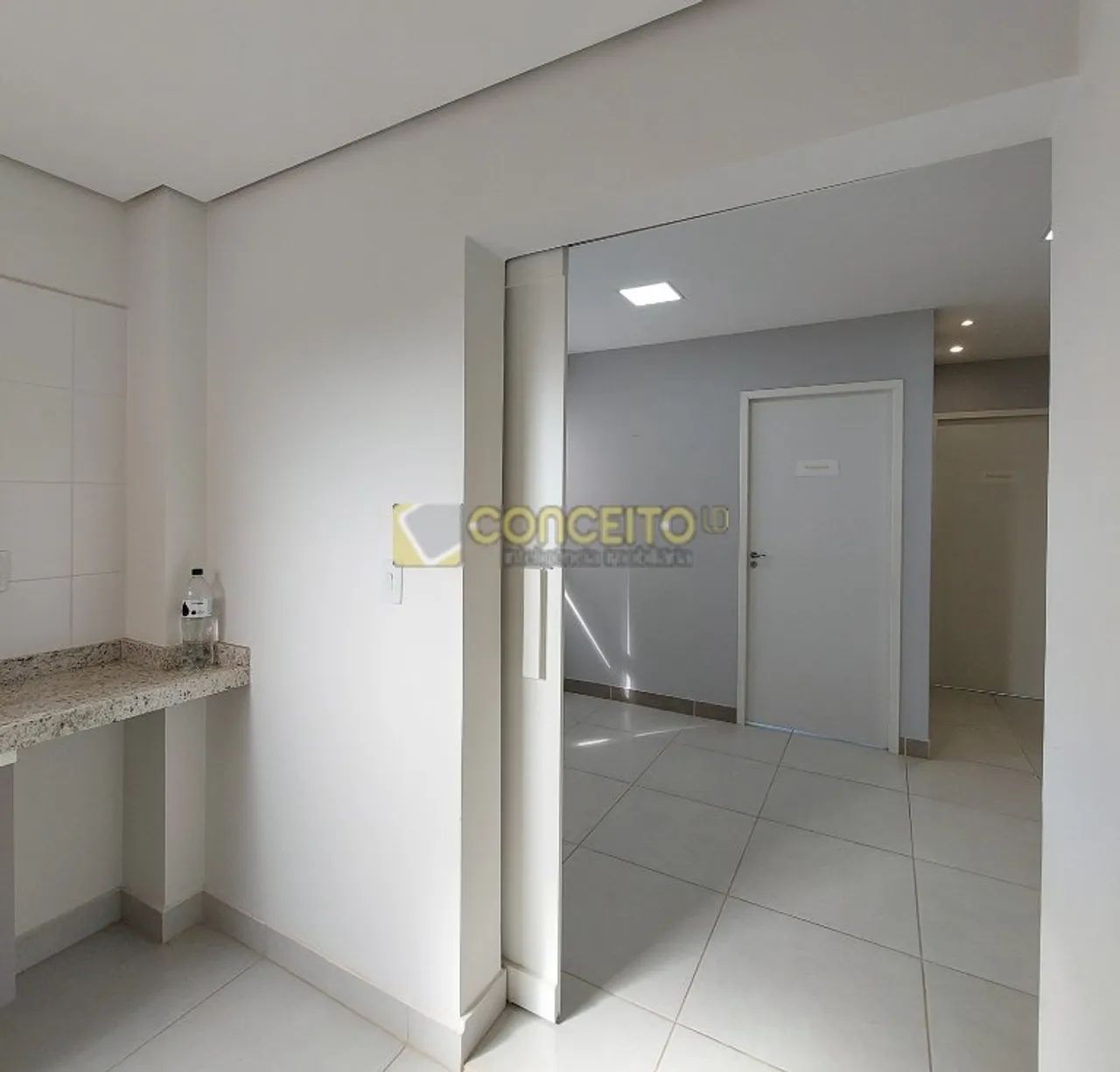 Sala Comercial para Locação no Edifício Espanha  Centro de Cambé - Foto 5
