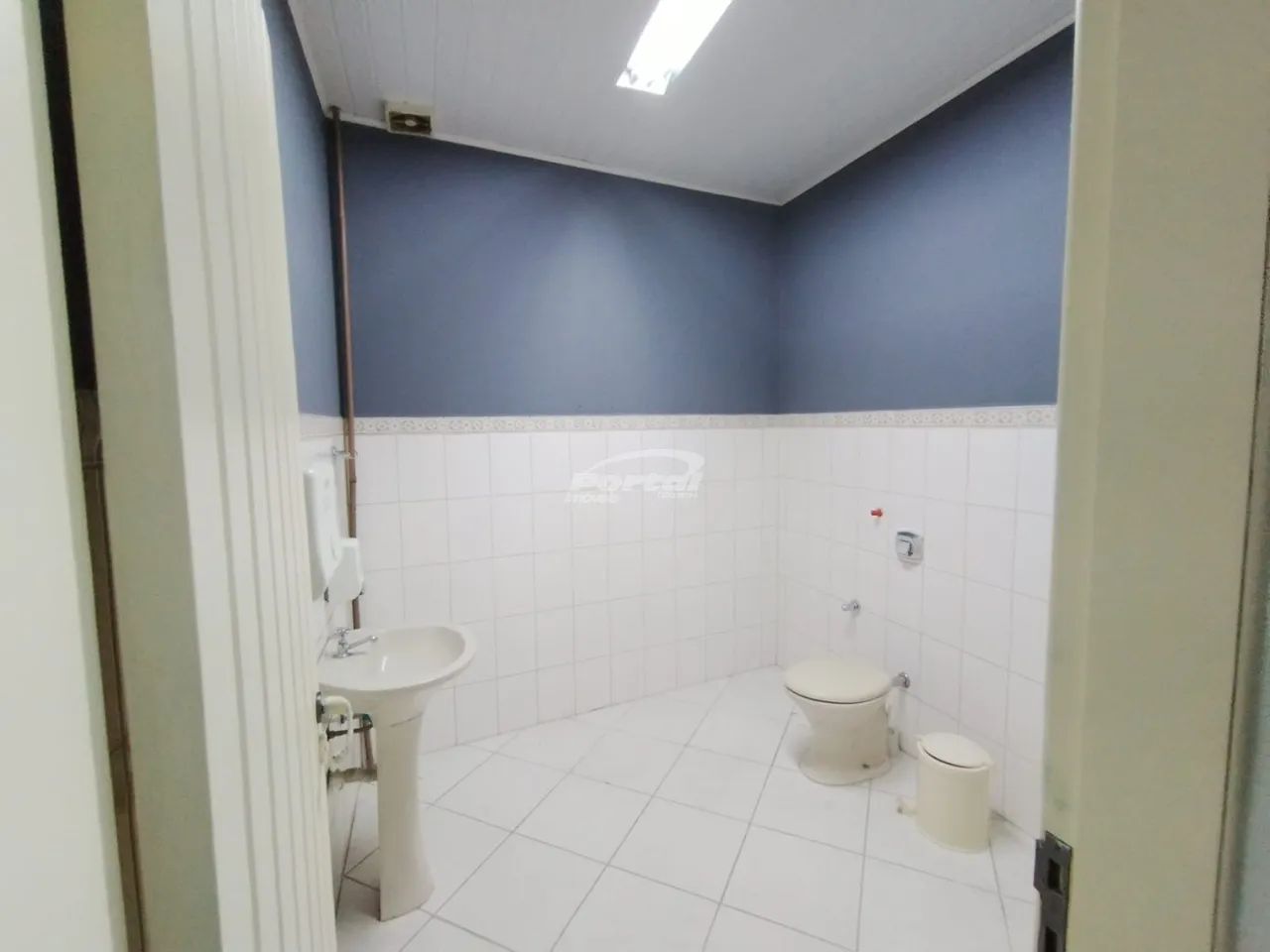 SALA COMERCIAL LOCALIZAÇÃO PREVILEGIADA - Foto 5