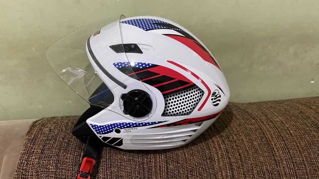 Capacete Fw3 aberto 