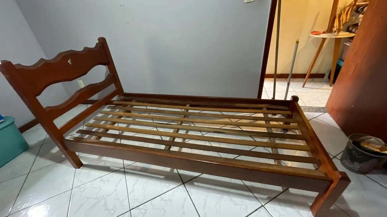 Vendo cama em perfeito estado 700 - Foto 3