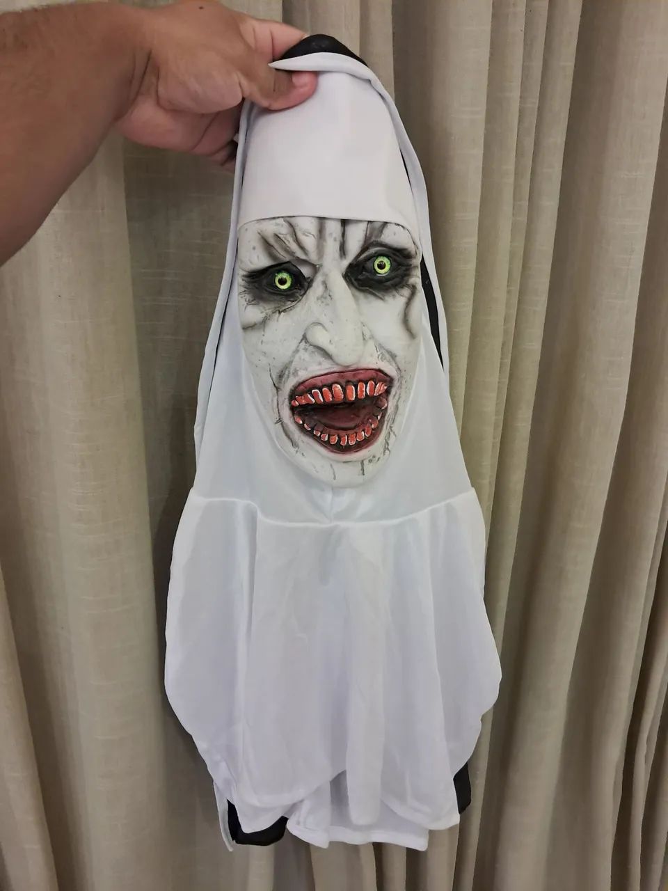 Máscara Halloween A Freira The Nun - Foto 2