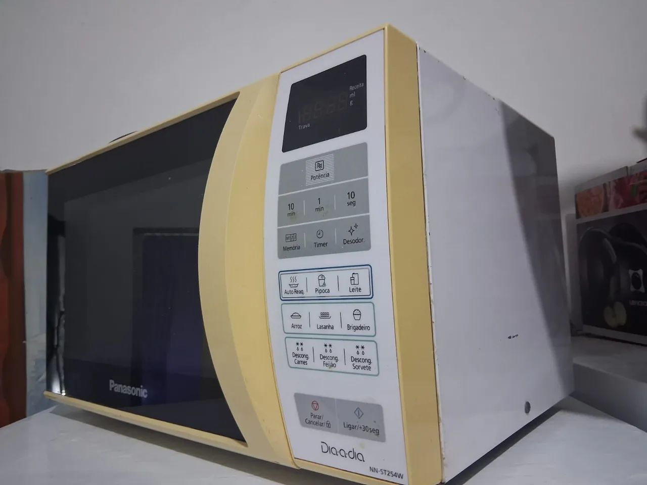 Microondas Panasonic 25 litros  - Foto 2