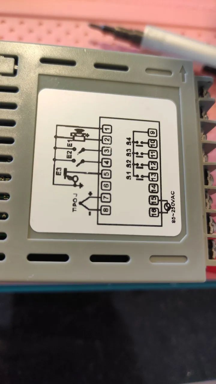 Controlador de temperatura - Foto 4