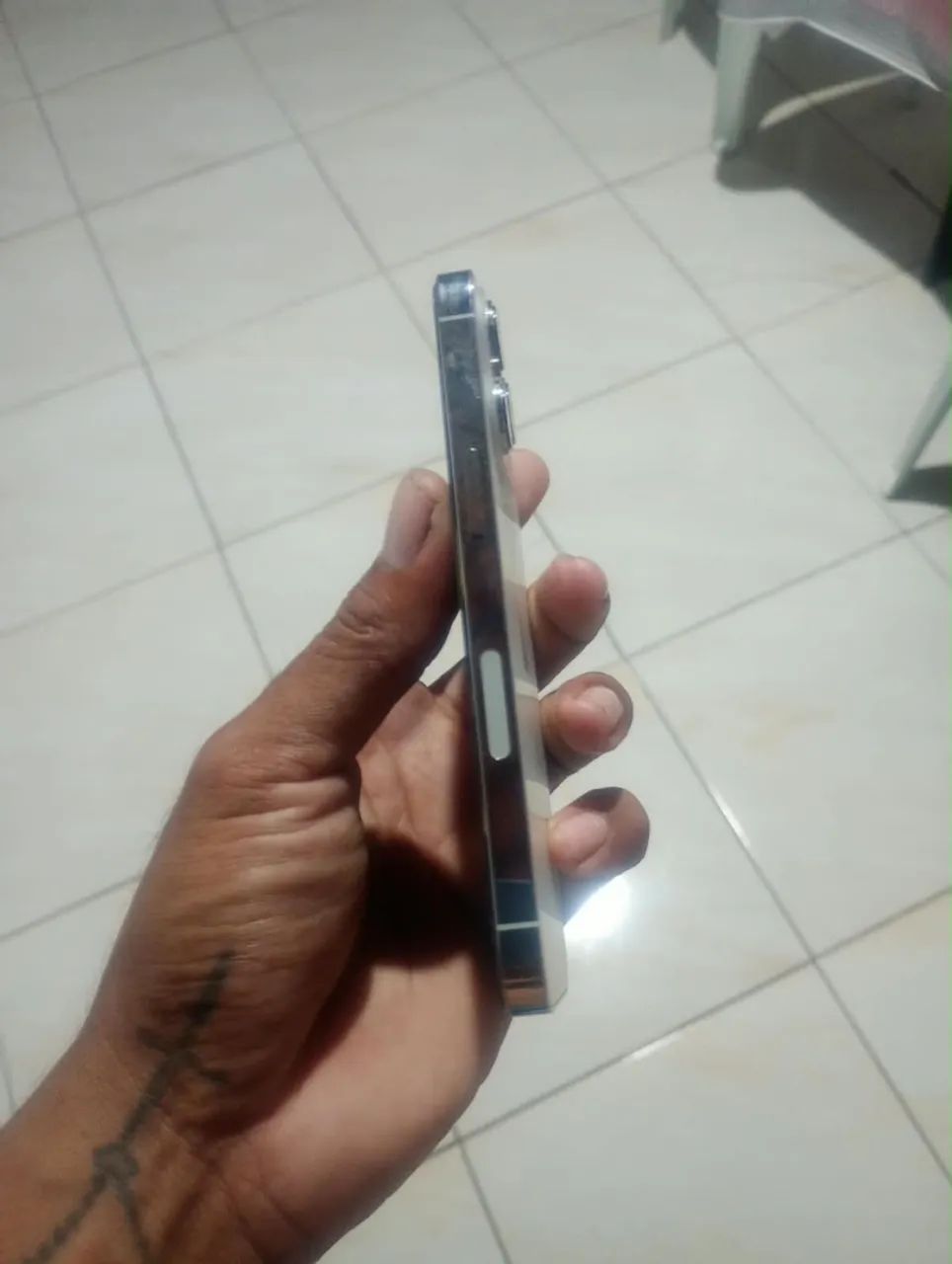 Vendo ou troco iPhone 13 Pro  - Foto 3