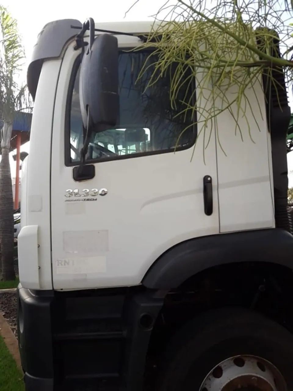 Vw 31330 6x4 chassi 2015 - Foto 2