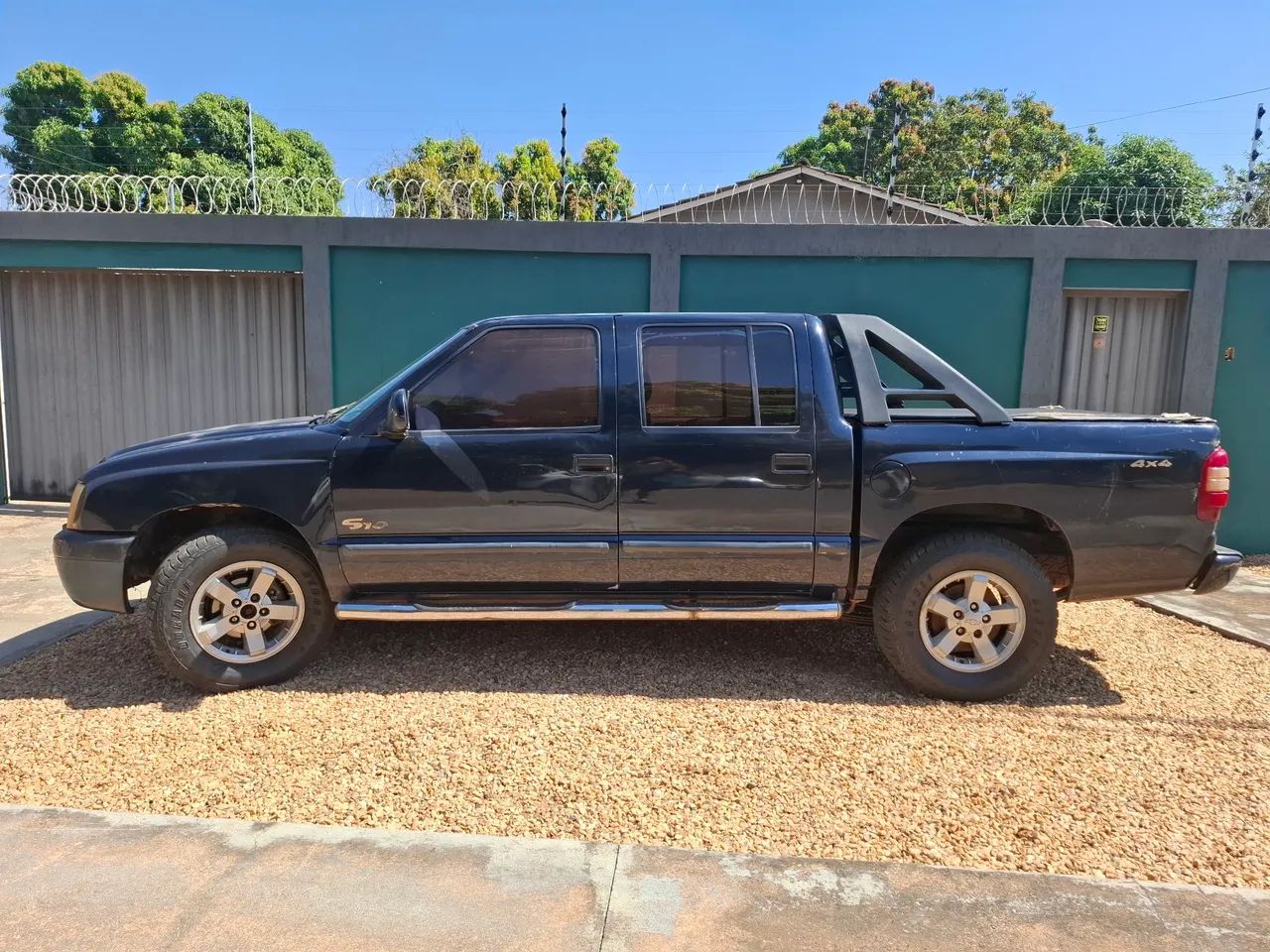 Chevrolet S10 S10 Blazer DLX 2.8 4x4 TB Interc. Diesel 2004