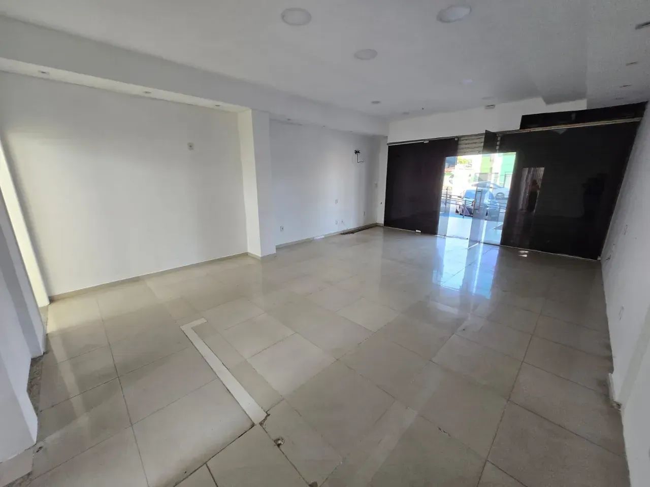 COMERCIAL COSTA   ESMERALDA - CALHAU  LOCAÇÃO - LOJA - CENTRO