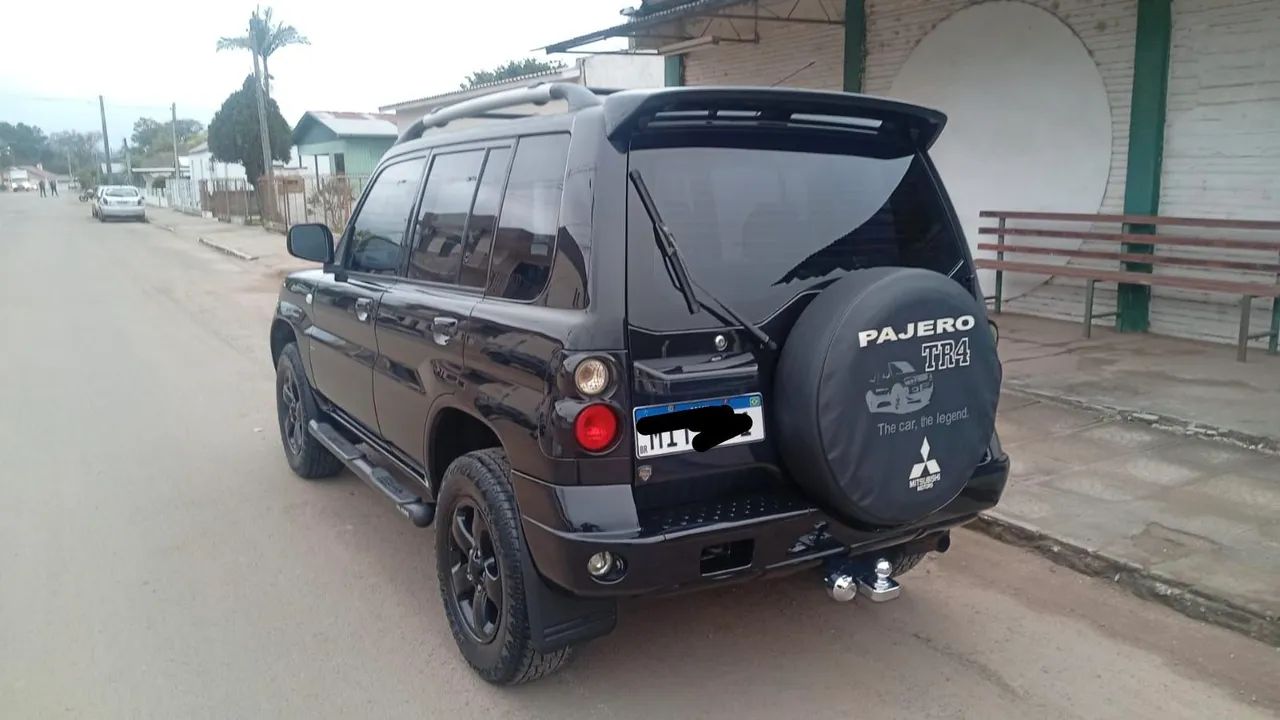 Mitsubishi Pajero 2009
