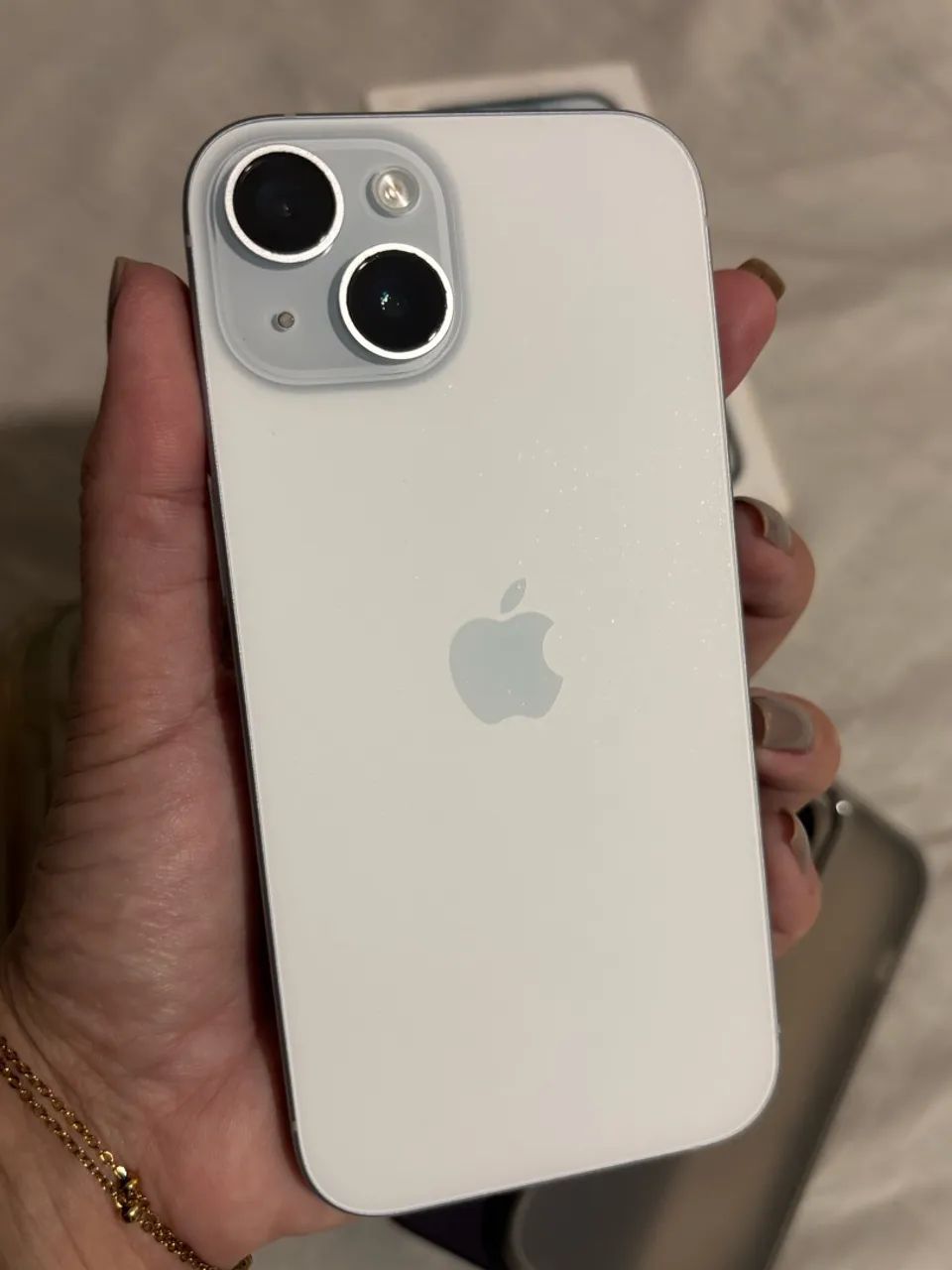 iPhone 15 azul 