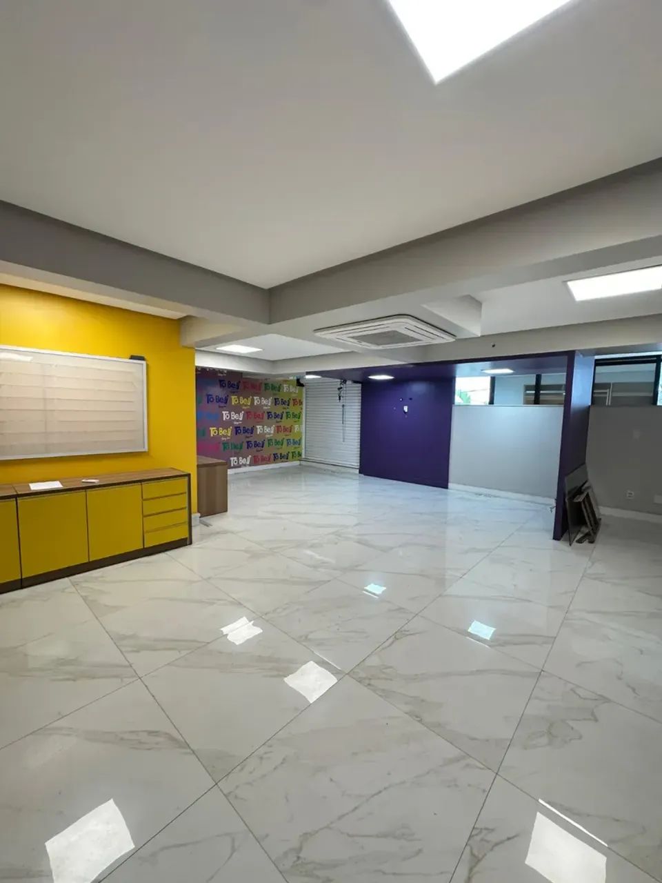 ALUGO SALA LINDA SALA COMERCIAL COM 80 M2