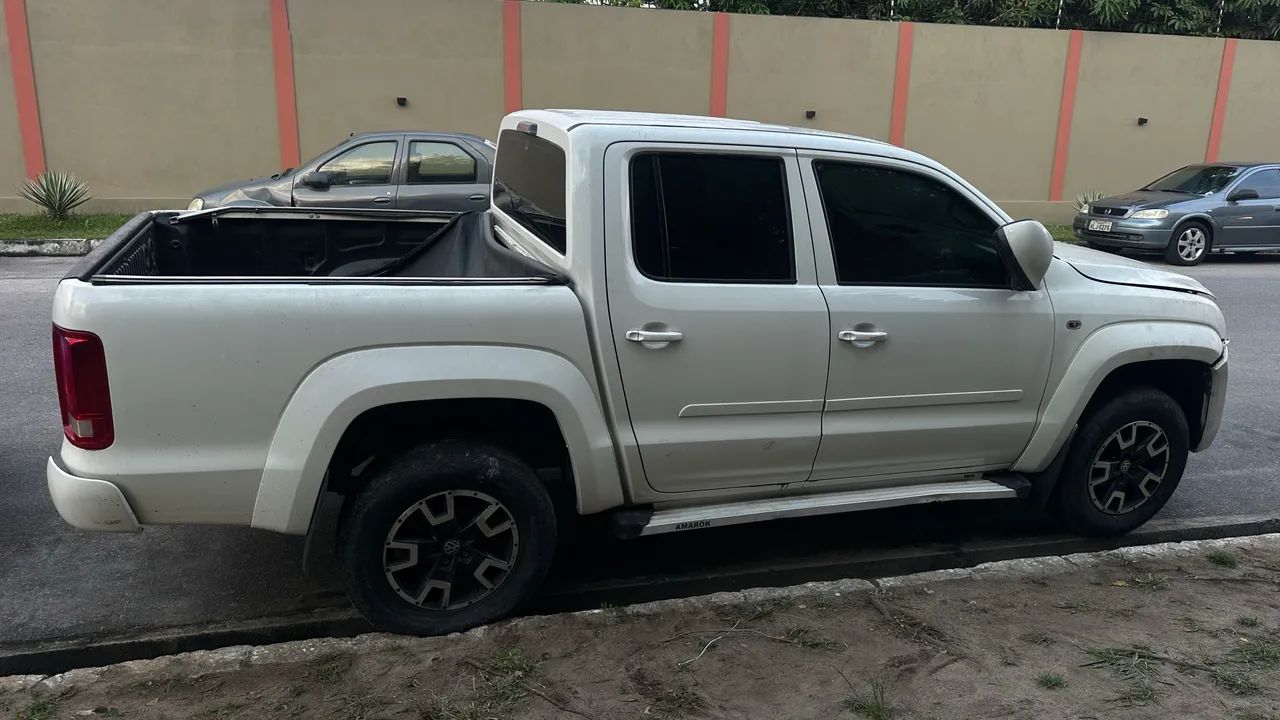 Amarok sem motor  - Foto 3