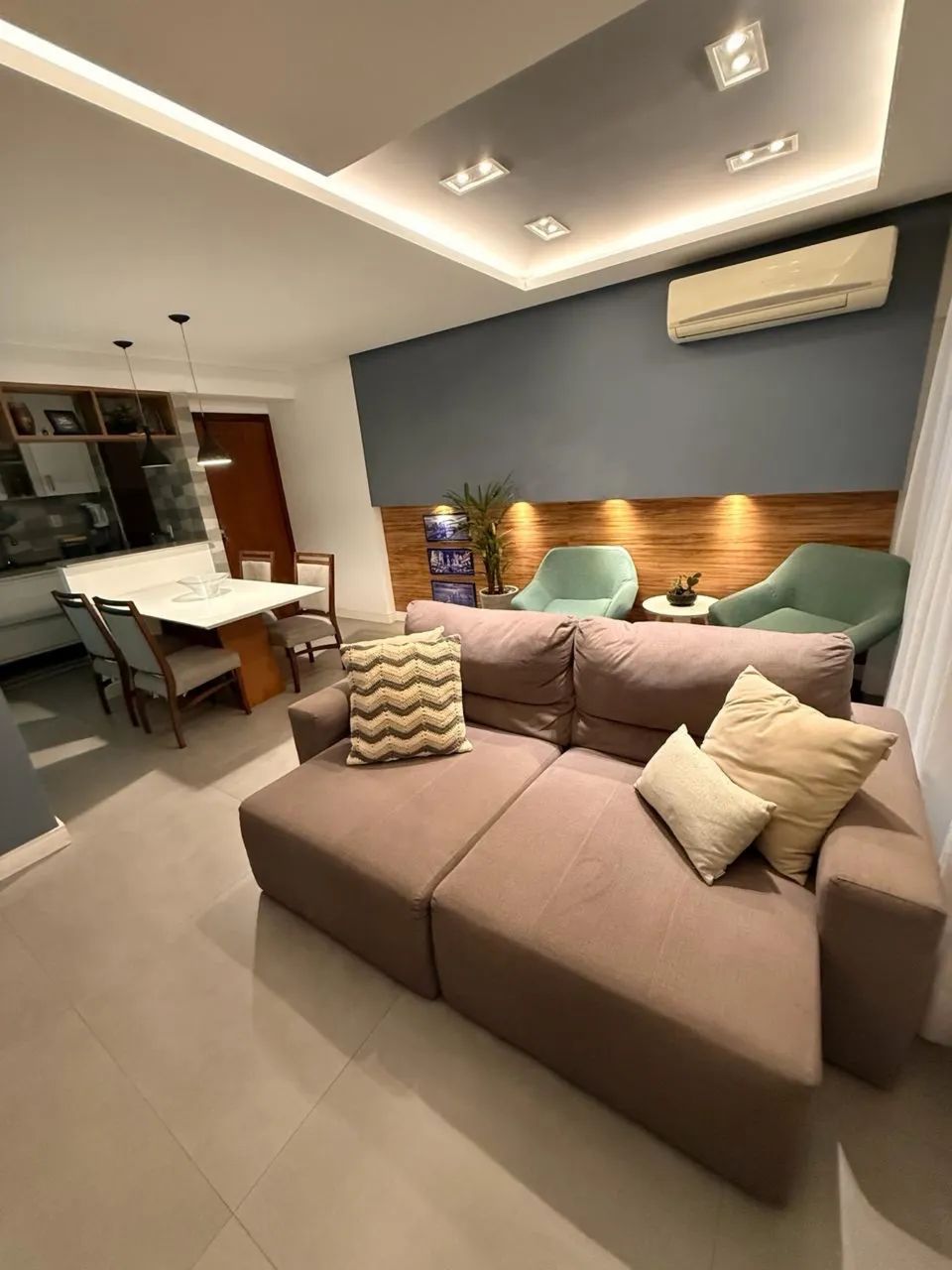 APARTAMENTO 3/4 COM SUÍTE E VARANDA MOBILIADO NA PITUBA  - Foto 2