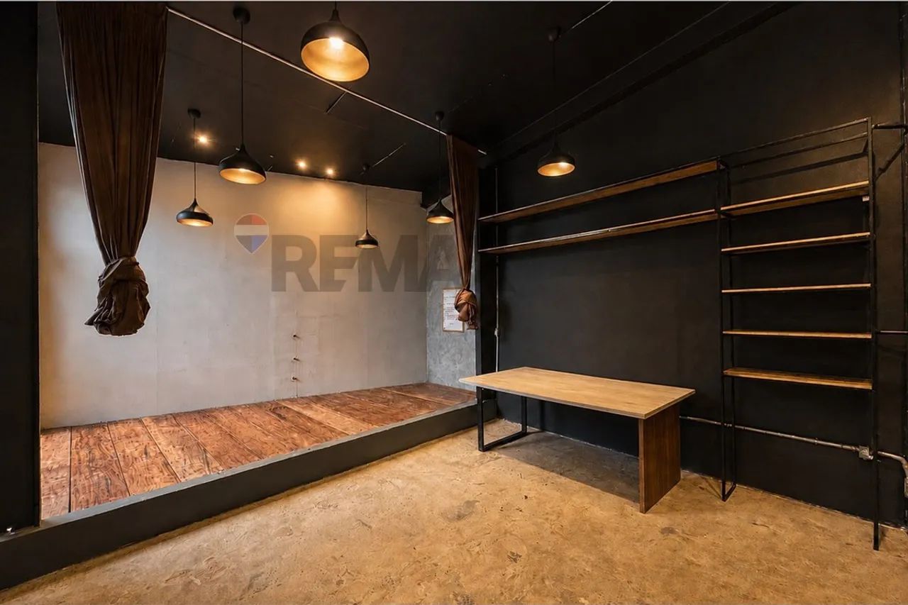 Sala Comercial em Estilo Industrial no Bairro Olaria. - Foto 2