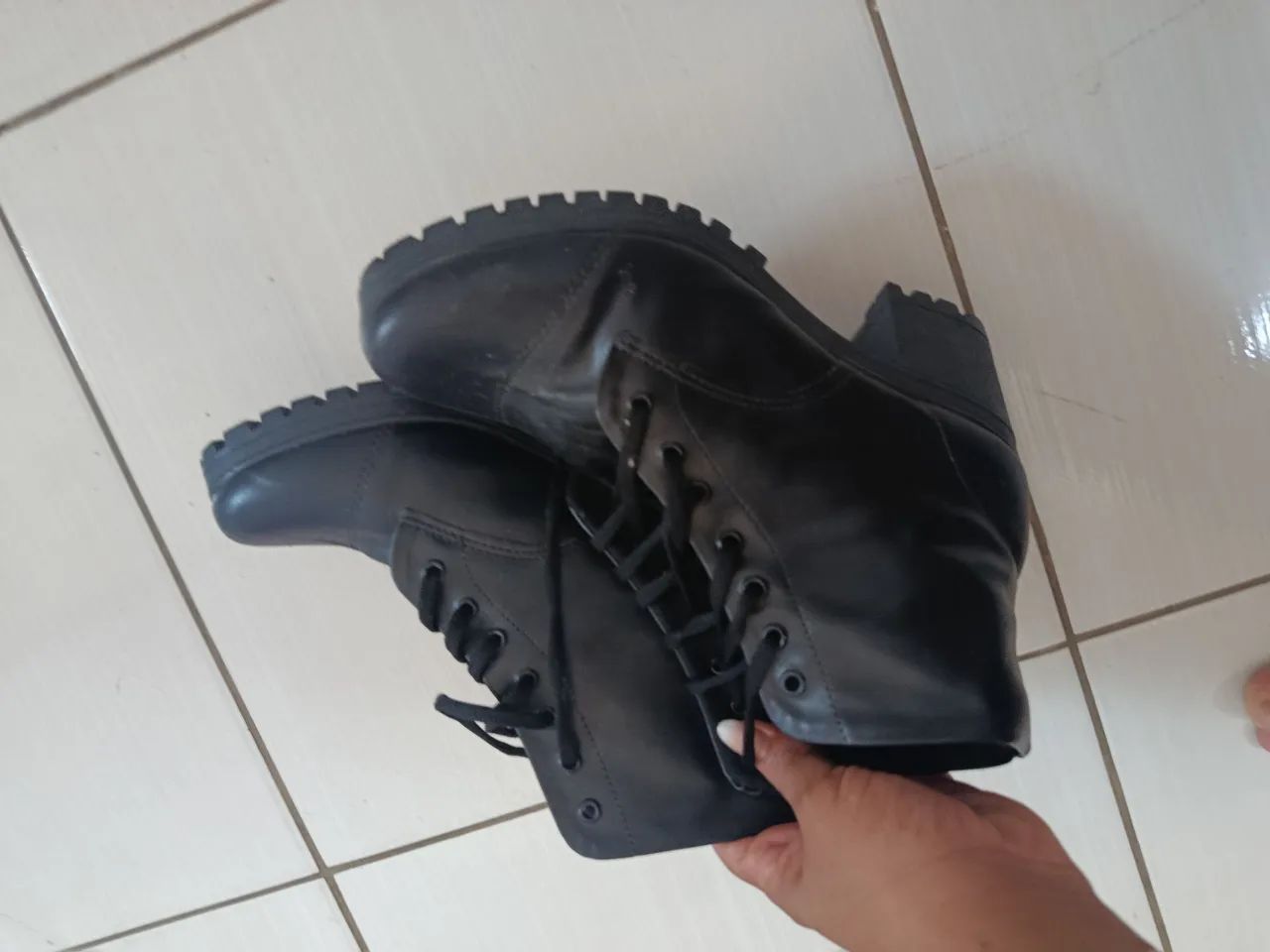 Bota usada uma vez