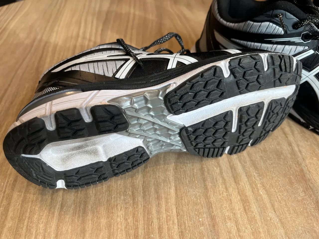 Tênis Asics Revelation 37 - Foto 3