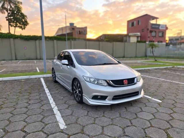 Honda Civic Civic Sedan LXR 2.0 Flexone 16V Aut. 4p 2015