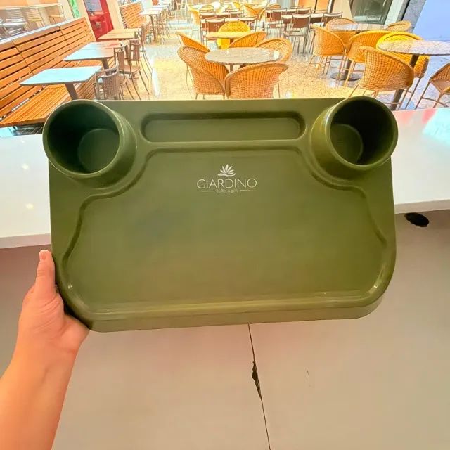LOTE DE BANDEJA COM PORTA LATA E PORTA TALHER - 100 UN  - Foto 2