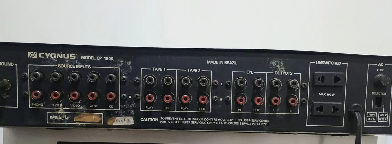 Pré amplificador CP1800  - Foto 4