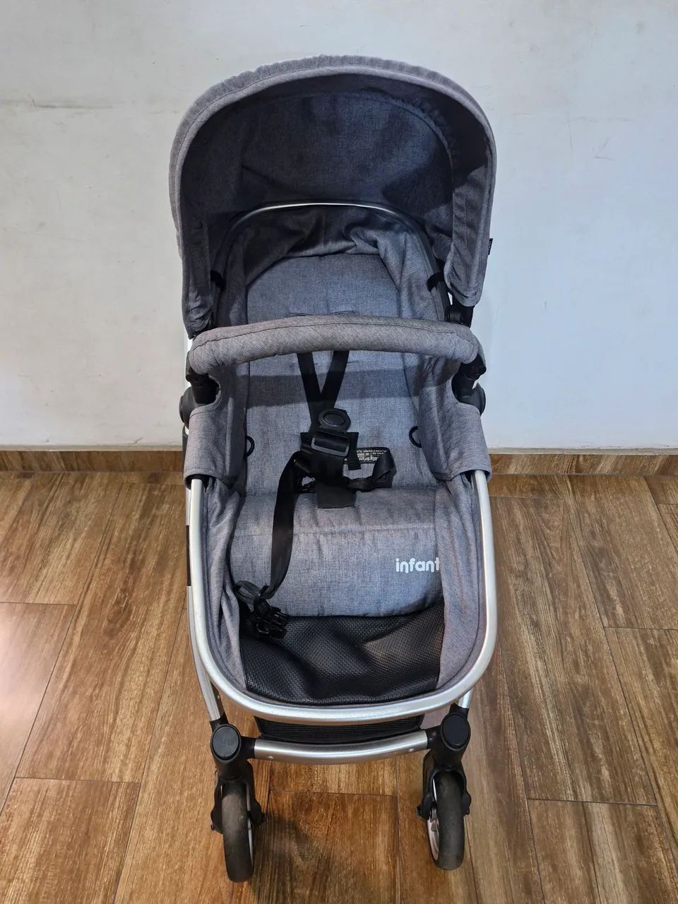 Bebê conforto e carrinho com função Moisés  - Foto 3
