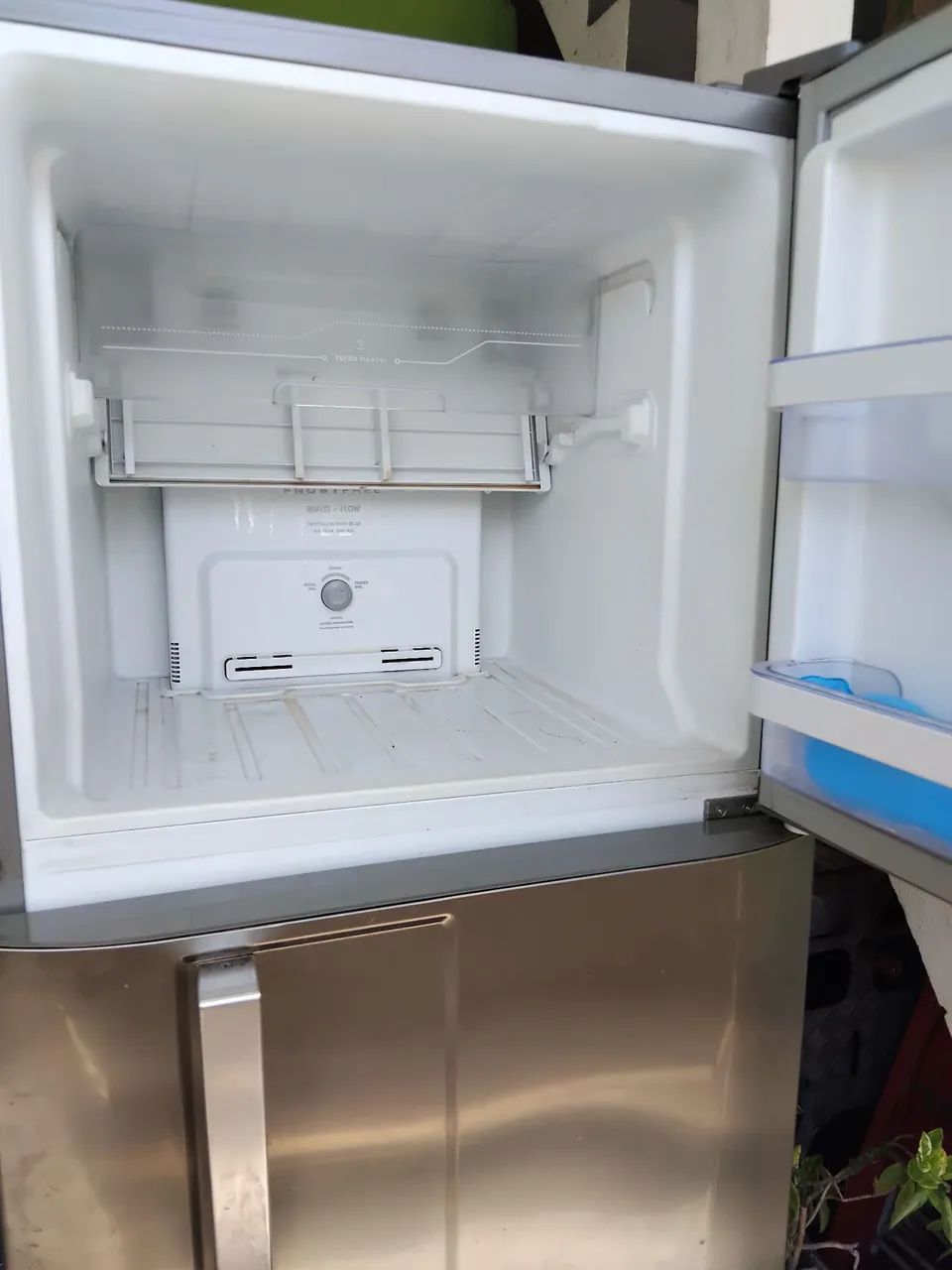 Geladeira Baratinha
