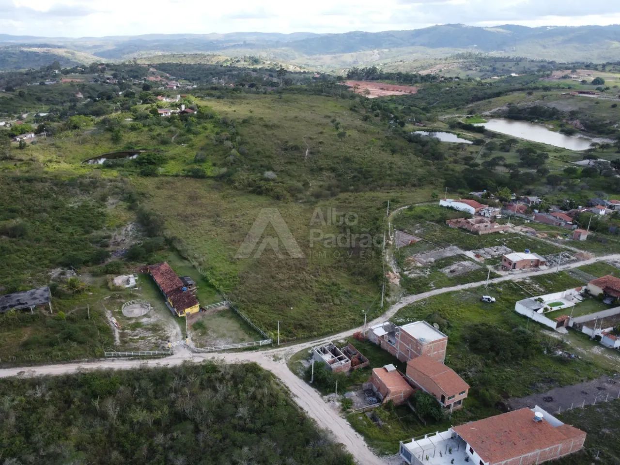 ÁREA COM 10.5 HECTARES ! - Foto 2