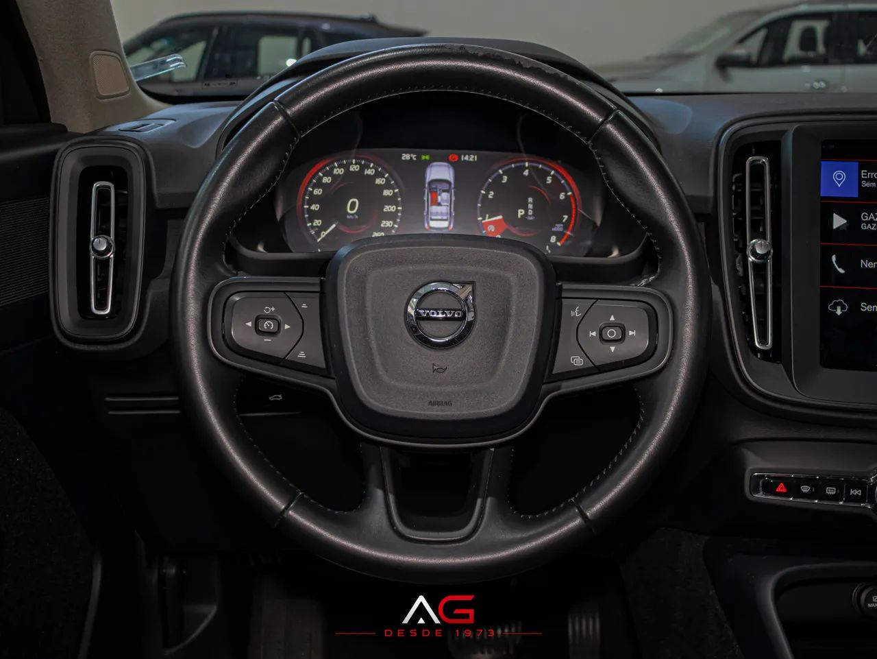 Volvo XC 40 T-4 2.0 190cv FWD, foto 4 de 20