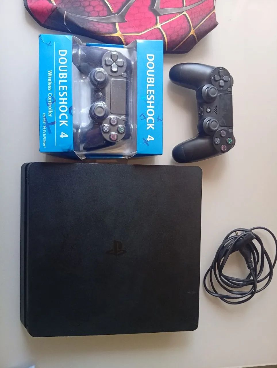 Ps4 de 1 tera - Foto 2
