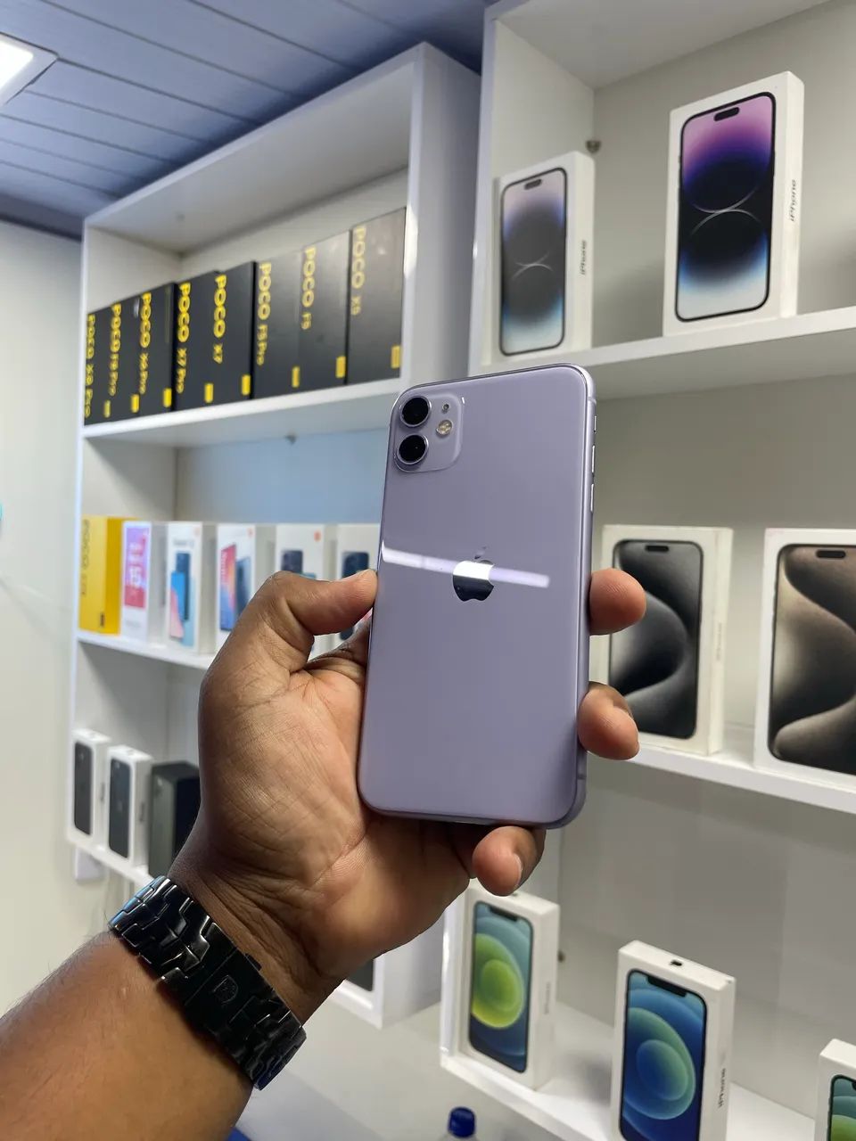 IPHONE 11  - Foto 2