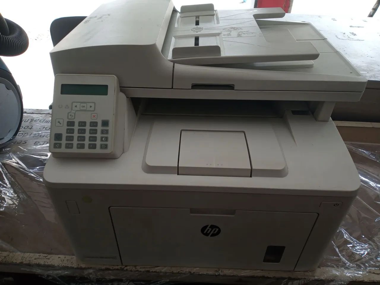 Impressora HP laserjet Pro MFP M227 fdn