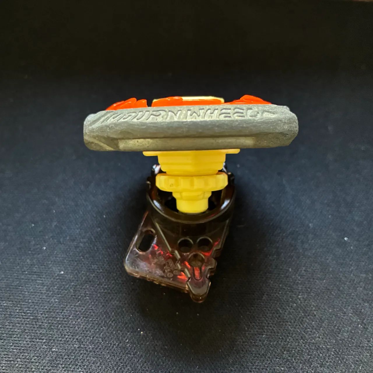Beyblade - Burn Phoenix / Fireblaze  - Foto 2