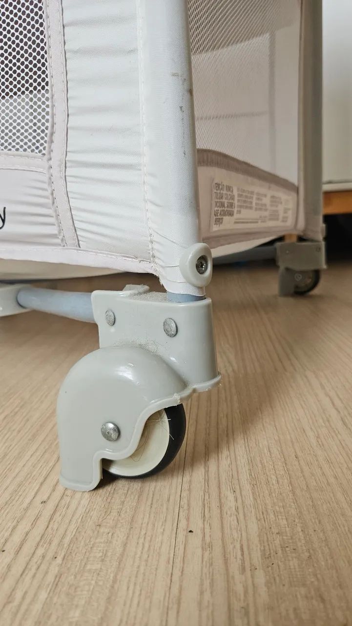 Berço Mini Play da marca Safety 1st + colchão Ortobom - Foto 5